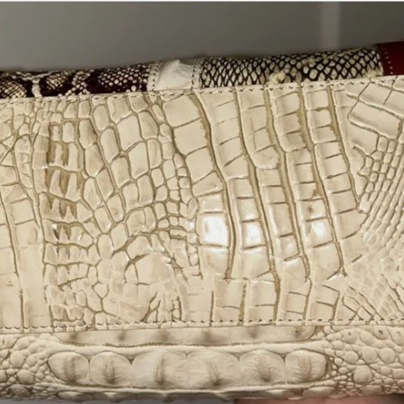 Brahmin Small Alice, Limestone Oleta Leather shoulder bag - Picture 4 of 12